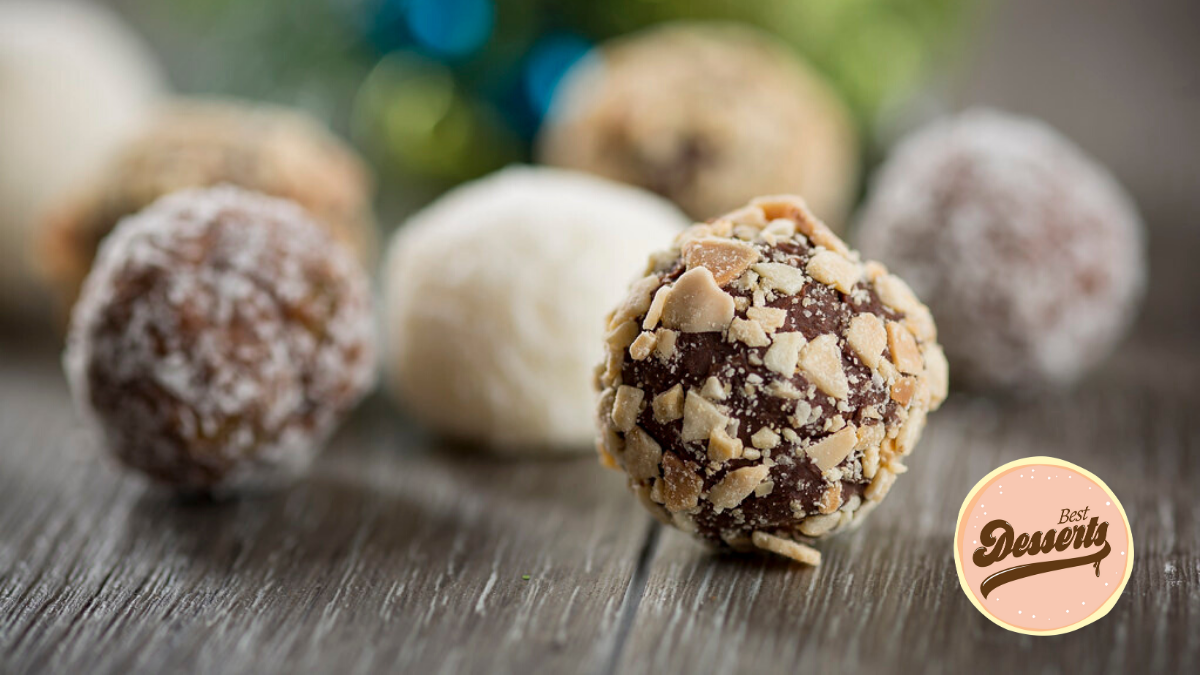Keto Chocolate Almond Balls