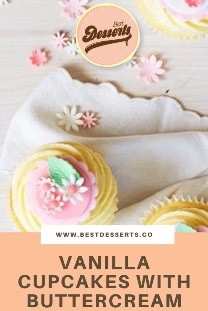 Vanilla Cupcakes with Buttercream 