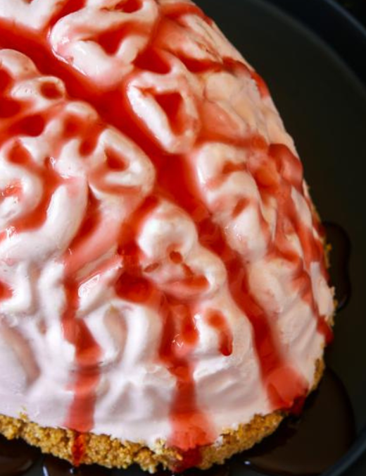 No-Bake Strawberry Brain Cheesecake